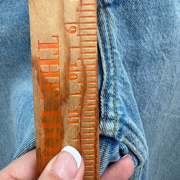 ABERCROMBIE & FITCH 4 The DAD light wash crossover Curve Love relaxed fit jean - Picture 11 of 13